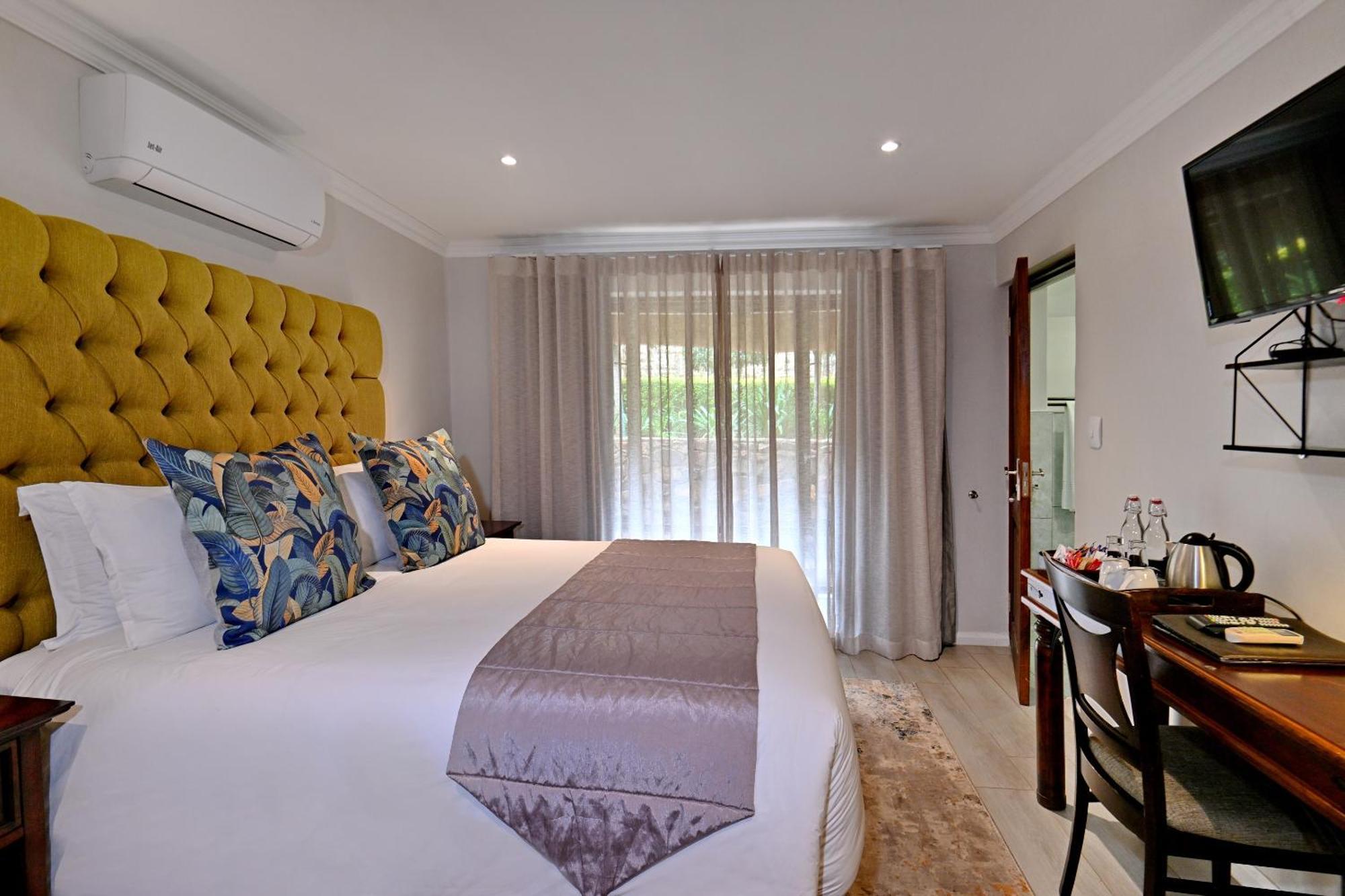Black Eagle Hotel & Spa Roodepoort Exterior foto